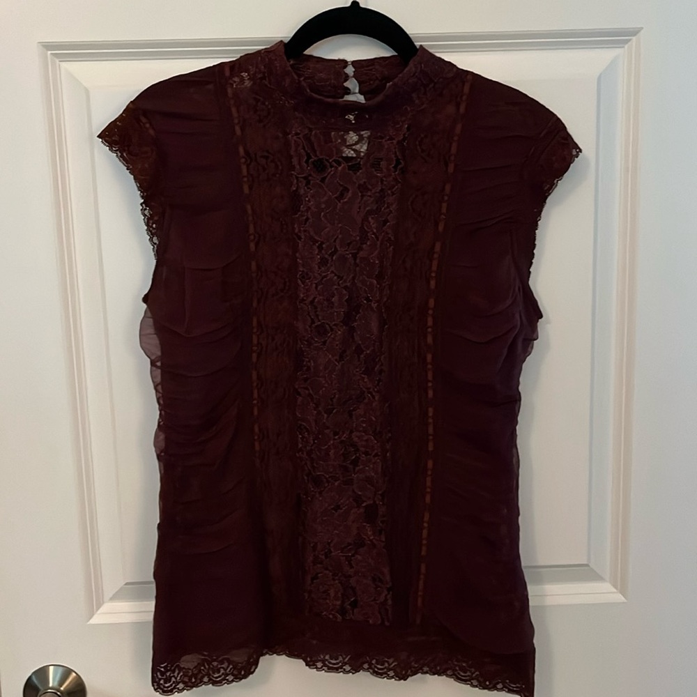 Maroon Lace Sleeveless Top